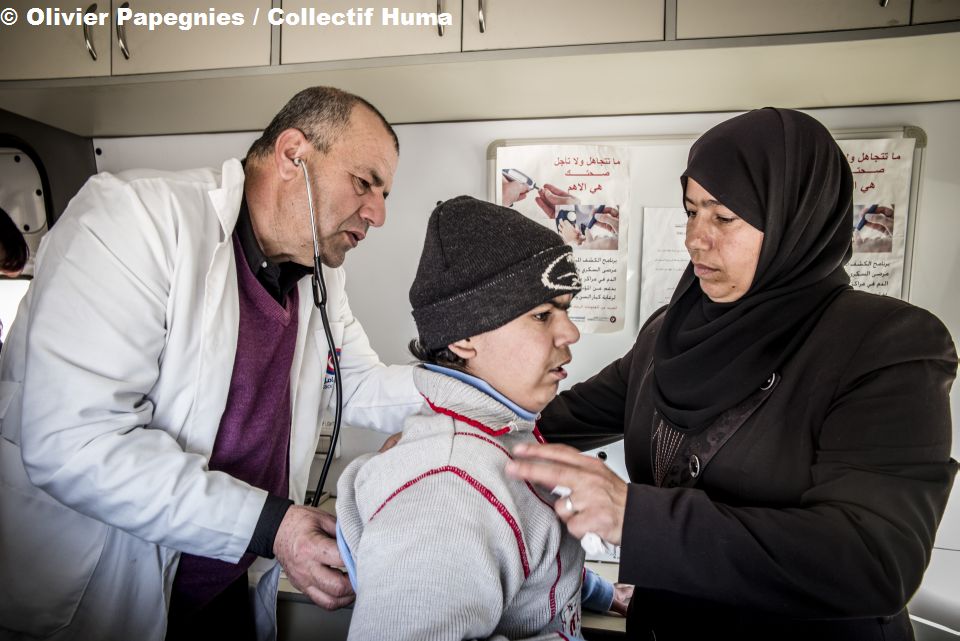 20160204 - LIBAN, LOUCI: Clinique Mobile de Medecins Du Monde en partenariat aven Amel Association International. Loucil, le 4 fevrier 2016. PHOTO OLIVIER PAPEGNIES / COLLECTIF HUMA