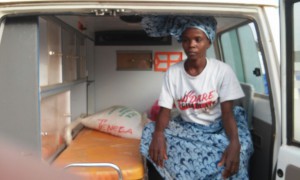 Jeneva en la ambulancia el día que regresó como superviviente