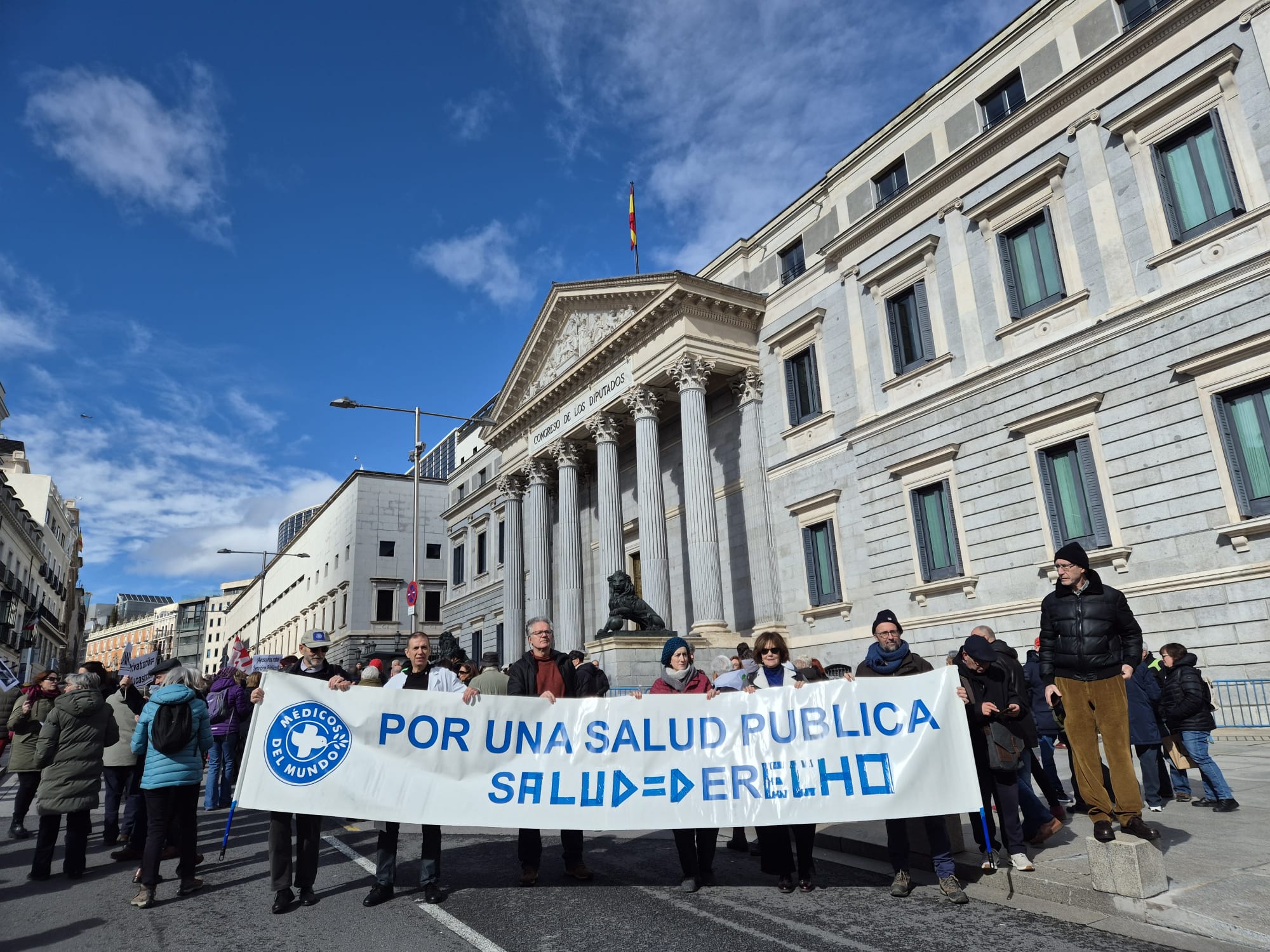 Manifestación en Madrid en defensa de la sanidad pública. Paseo del Prado