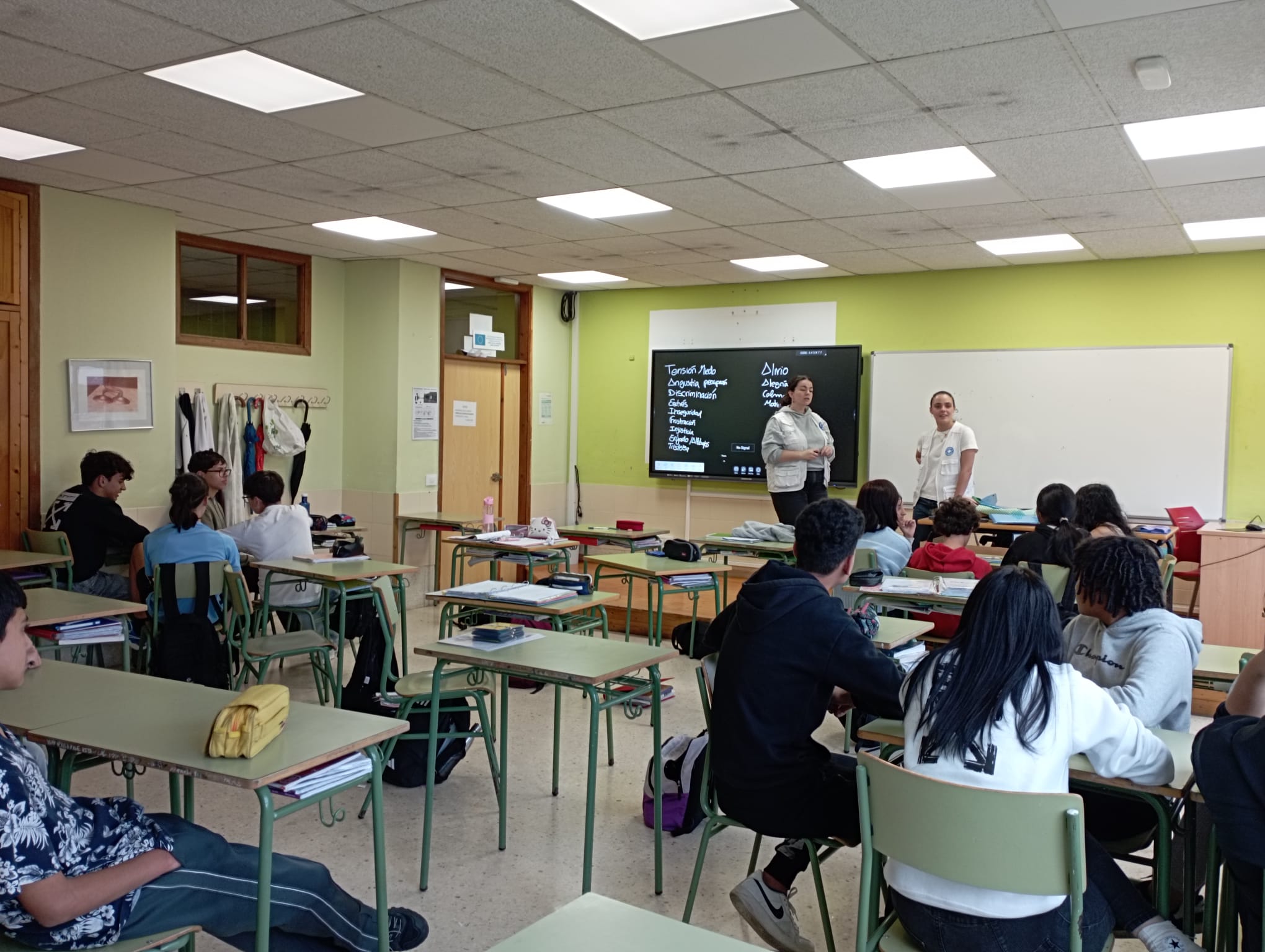 Charla sobre sensibilización sobre los Derechos Humanos en Vigo. Charla sobre sensibilización sobre los Derechos Humanos en Vigo.