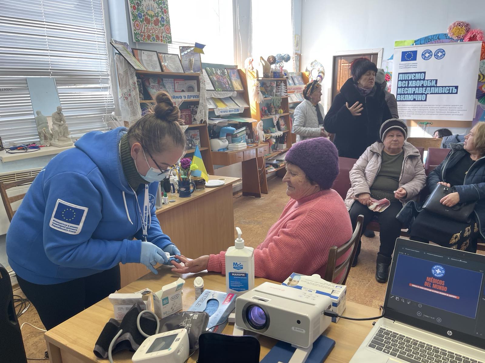 Atención a las personas mayores en Zapariya. Atención a las personas mayores en Zapariya.