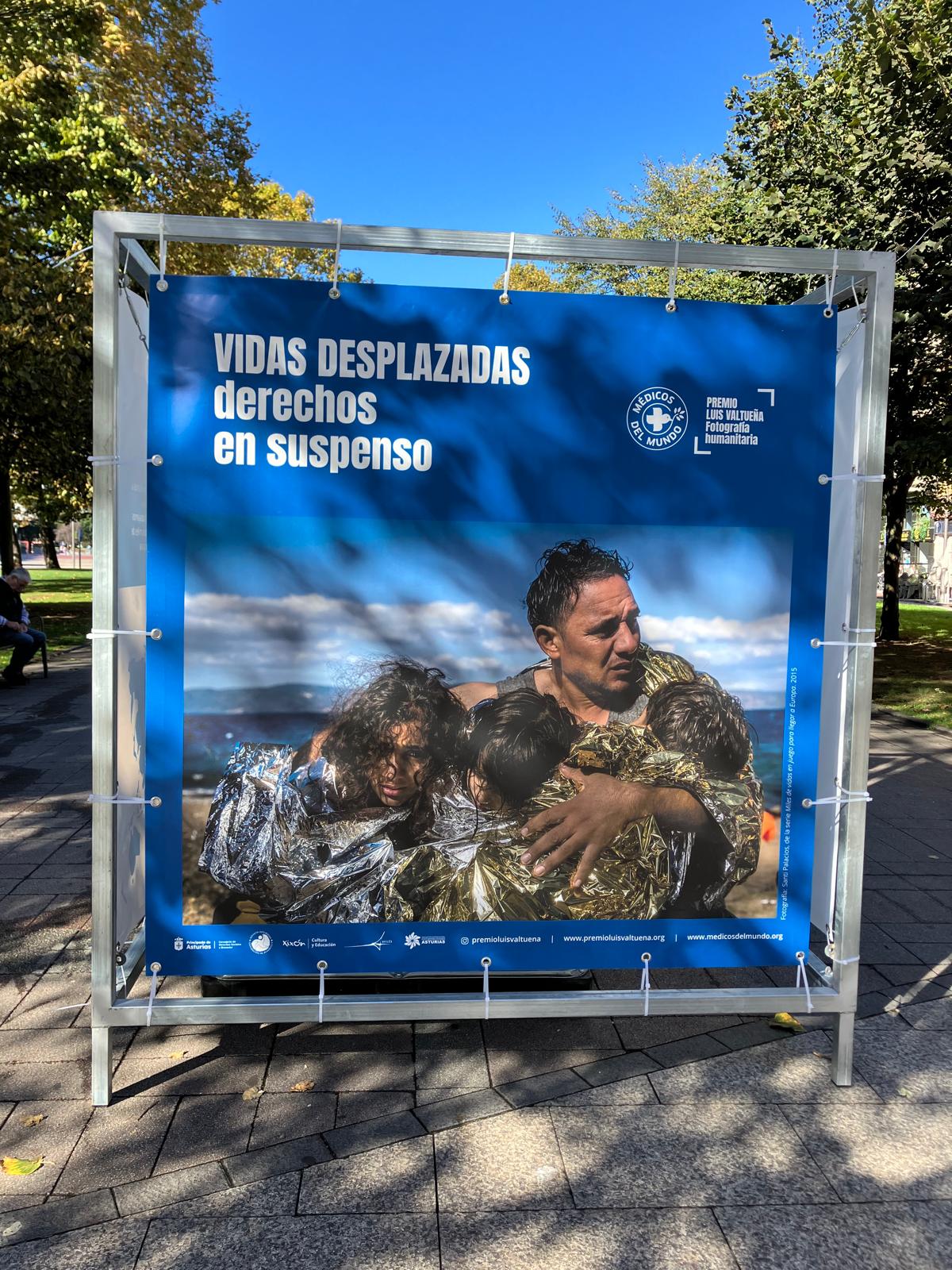 Exposición Vidas desplazadas: derechos en suspenso en Oviedo. Exposición Vidas desplazadas: derechos en suspenso en Oviedo.